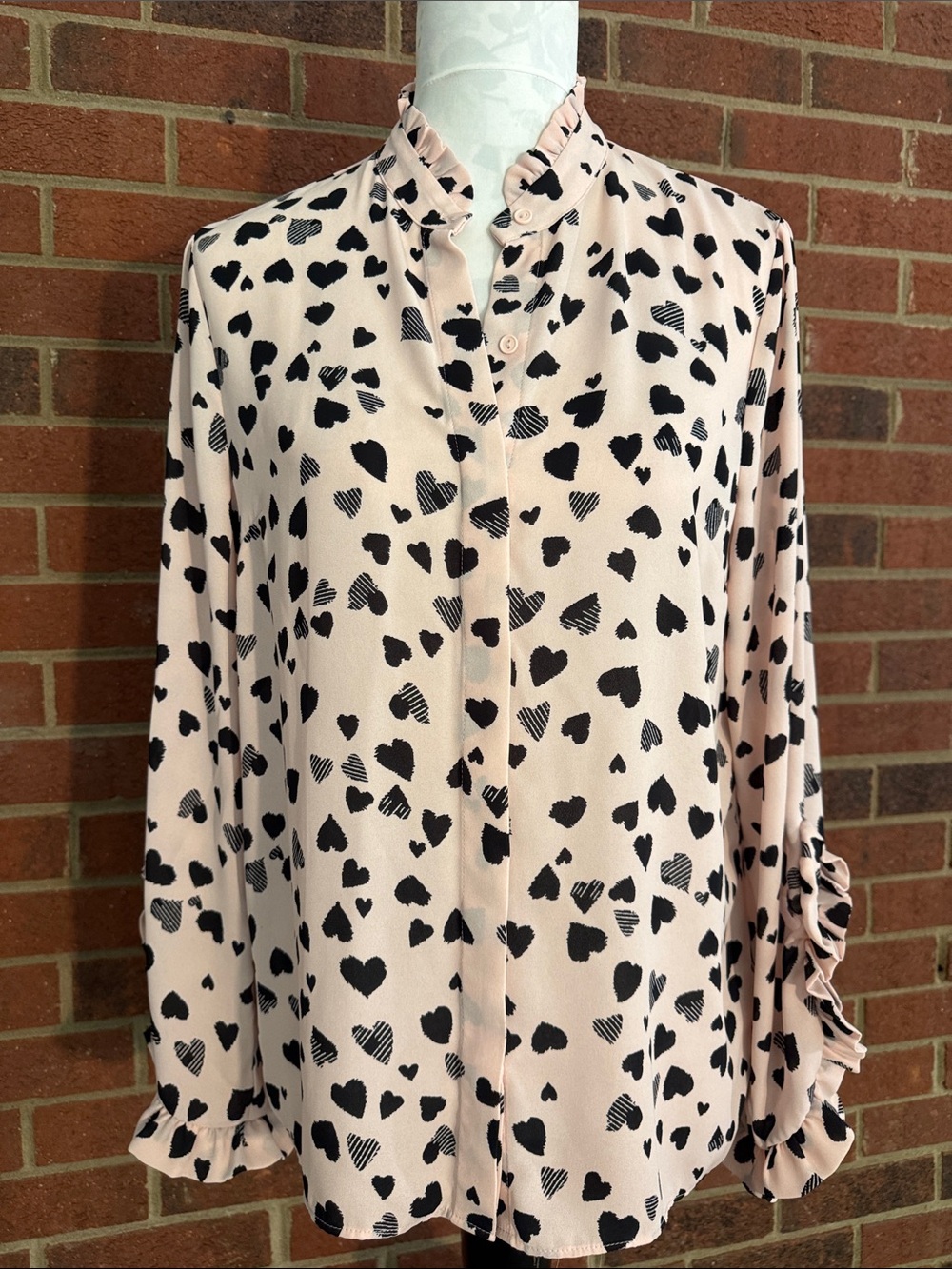 Tahari Pink & Black Heart-Print Ruffled Button-Front Blouse